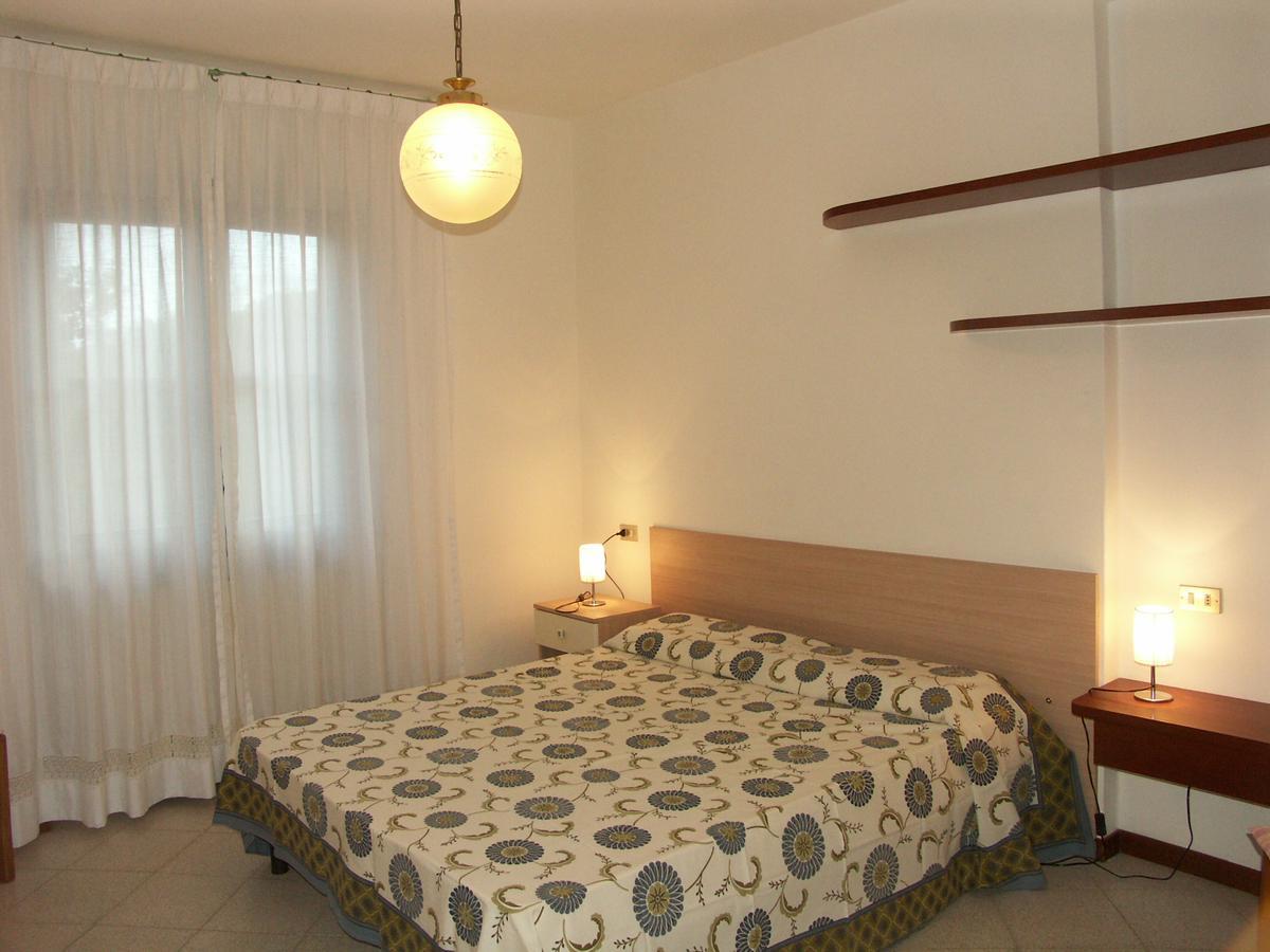 Appartamenti Gli Alberi กาโปลิเวรี ภายนอก รูปภาพ